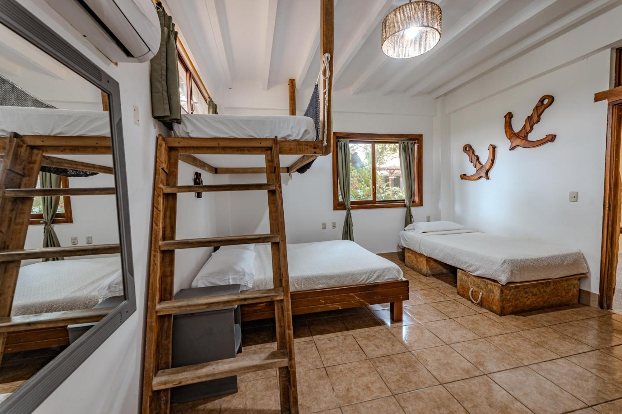 Hotel Nantu Hosteria Puerto López Eksteriør billede